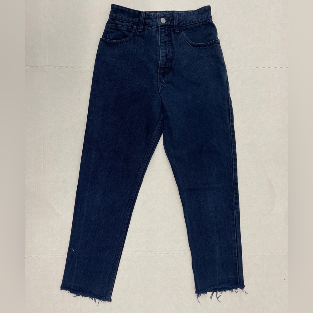 EUC Vintage 80’s Guess by George Marciano Dark Blue Jeans w/Red Pocket Triangle